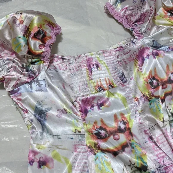 Heaven x Marc Jacobs Graphic Print Mini Dress with Pink Accents - Picture 6 of 11